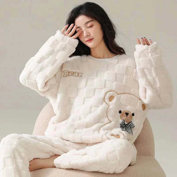 Kuscheliges Fleece Schlafanzug Set für Nächte